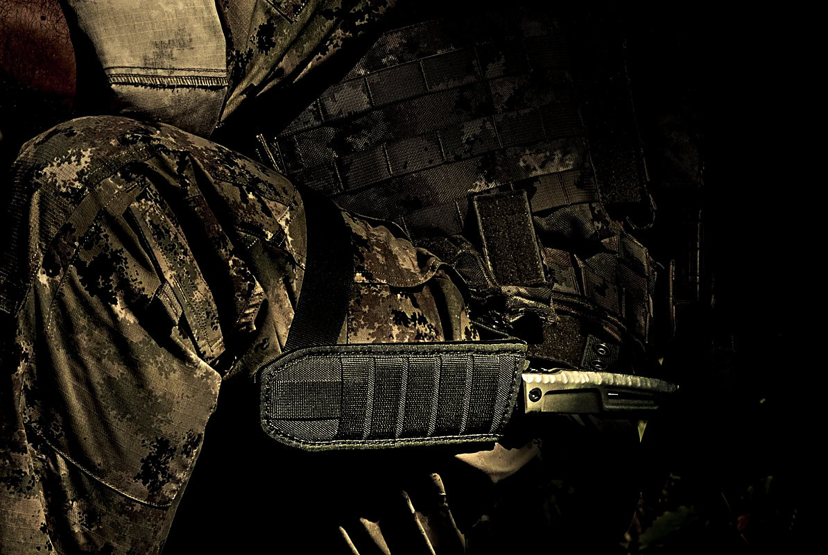 TUSCAN GREEN - a versatile multi-role knife