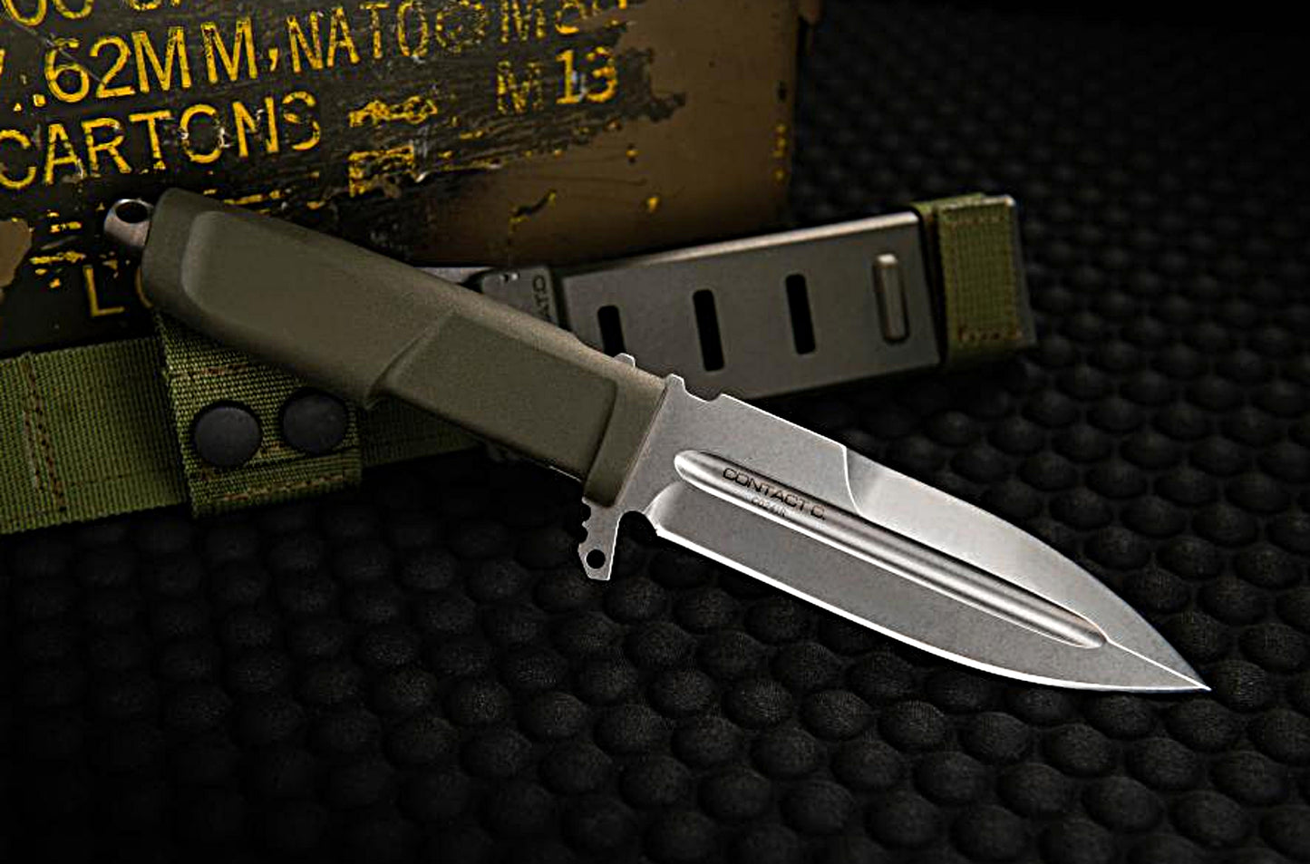 CONTACT C - RANGER GREEN FINISH